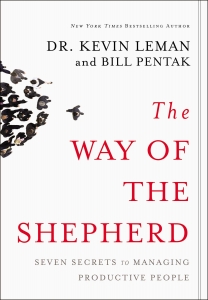 کتاب The Way of the Shepherd: Seven Secrets to Managing Productive People