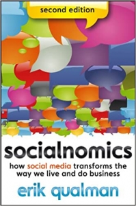 جلد معمولی سیاه و سفید_کتاب Socialnomics: How Social Media Transforms the Way We Live and Do Business