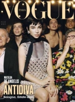 مجله Vogue Italia August   2022